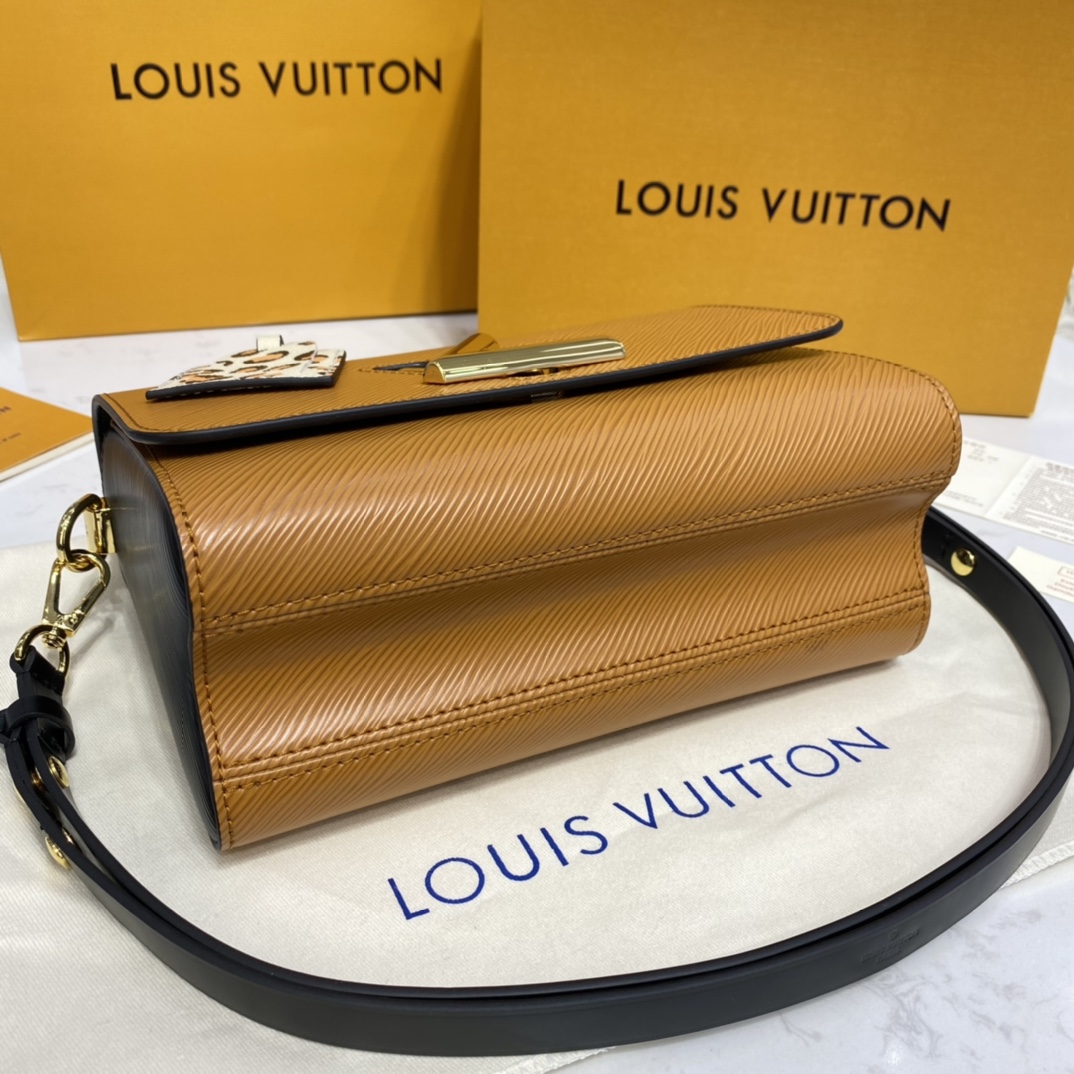 Louis Vuitton TWIST MM Handbag Epi Leather M58689 Gold Cipango